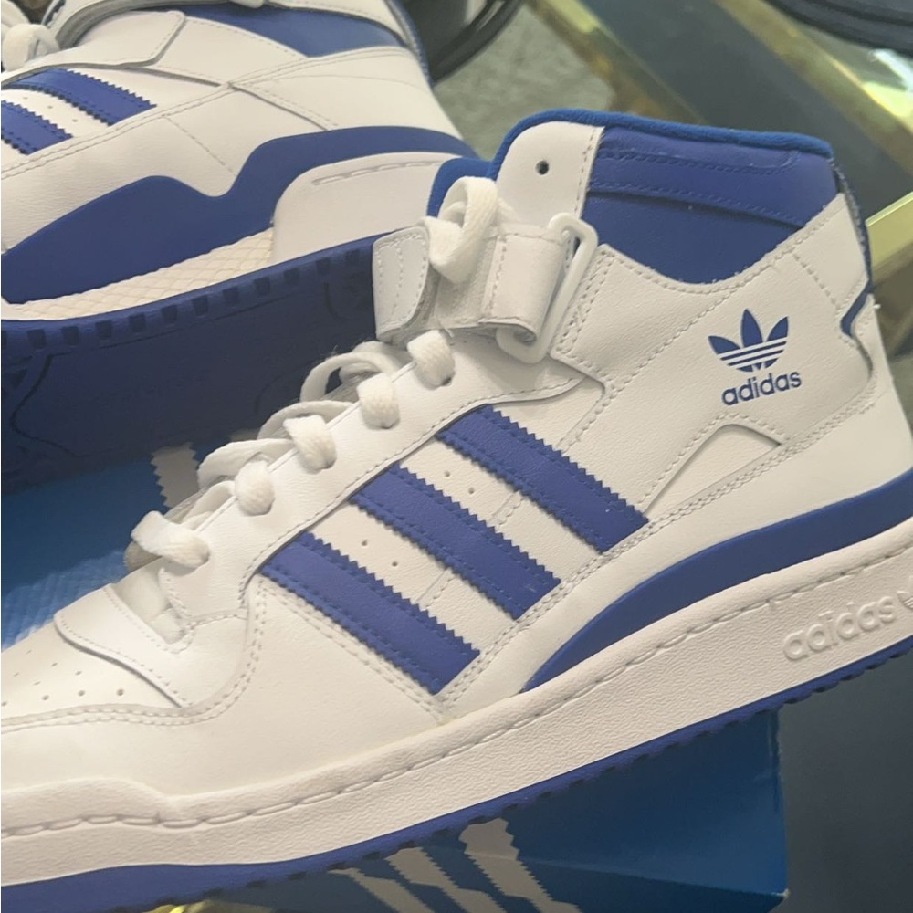 Men brand new adidas gym shoes - Picture 4 of 7